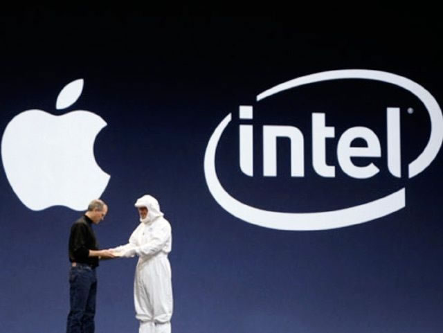 Apple Announces Transition to Intel Chips (2005)